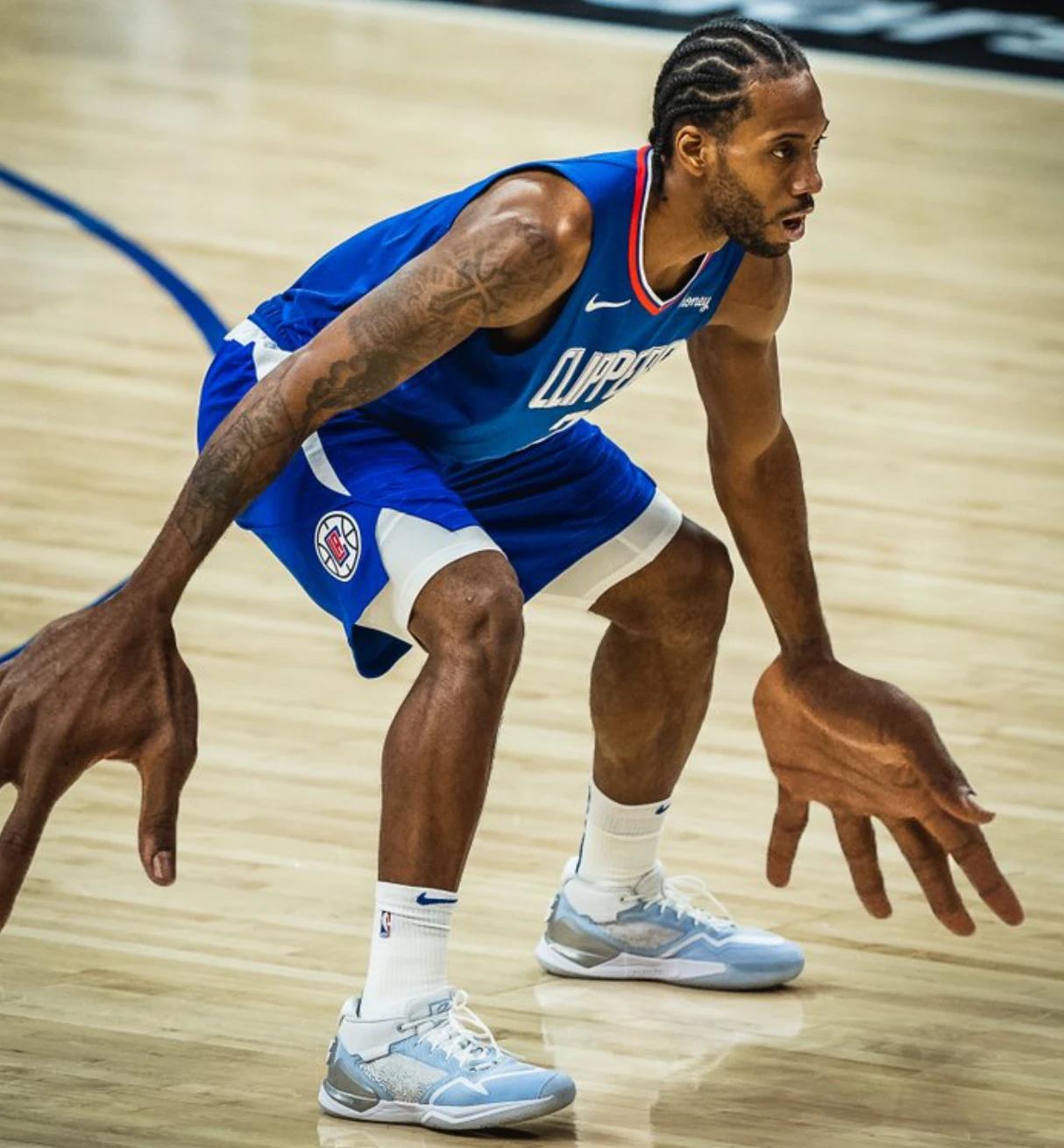 包含NBA季后赛倒计时，新疆广汇今晚遗憾出局，细节引发关注，赛场秩序良好，团队化学反应显著的词条